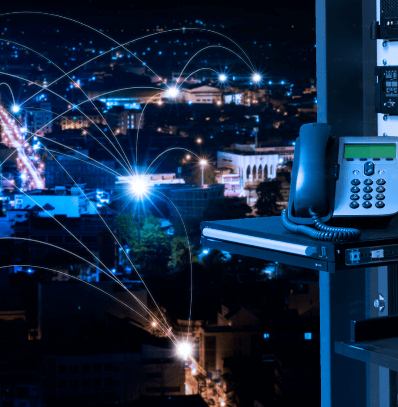 photo-modernize-data@2x Optimize your data center to provide agile and flexible services from on-prem and public cloud resources