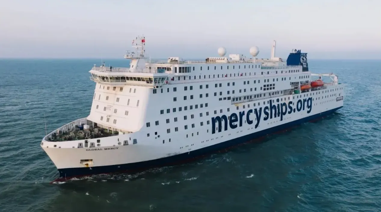 Mercy Ships Thumbnails